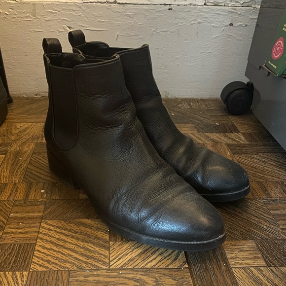 Cole Haan Black Corinne Chelsea Boots - 8 - Picture 3 of 5